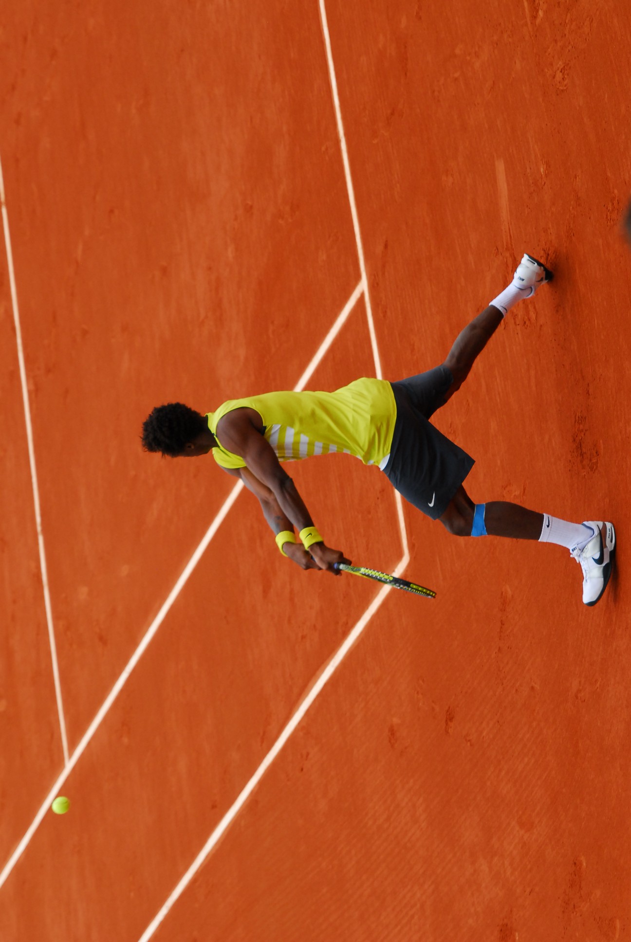 20090526   Roland Garros   Gael Monfils    009